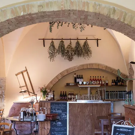 San Ottaviano * Monterotondo (Tuscany)